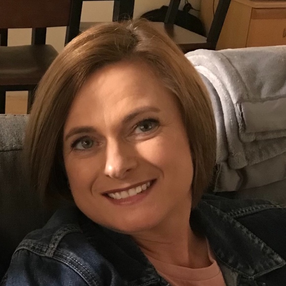 Meet your Posher, Massie - Picture 1 of 1